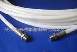 高壓四氟管是如何克服紫外線對他的影響？